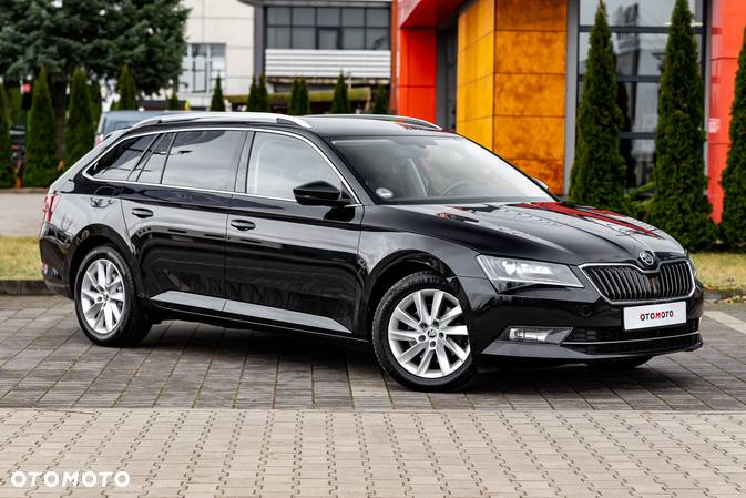 Skoda Superb 2.0 TDI DSG Style - 13