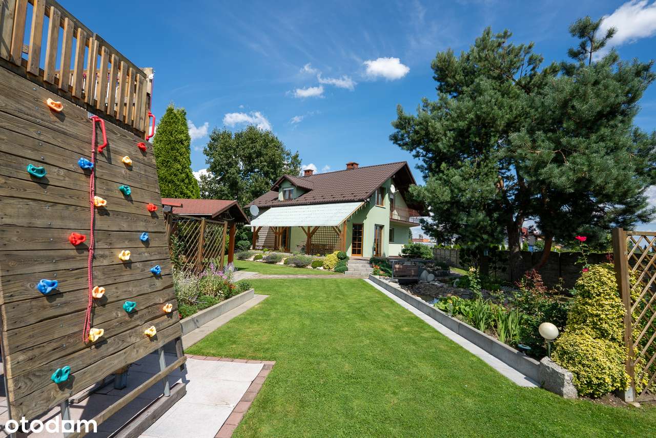 Dom z fotowoltaiką i pięknym ogrodem | 210 m² | widok na góry-0