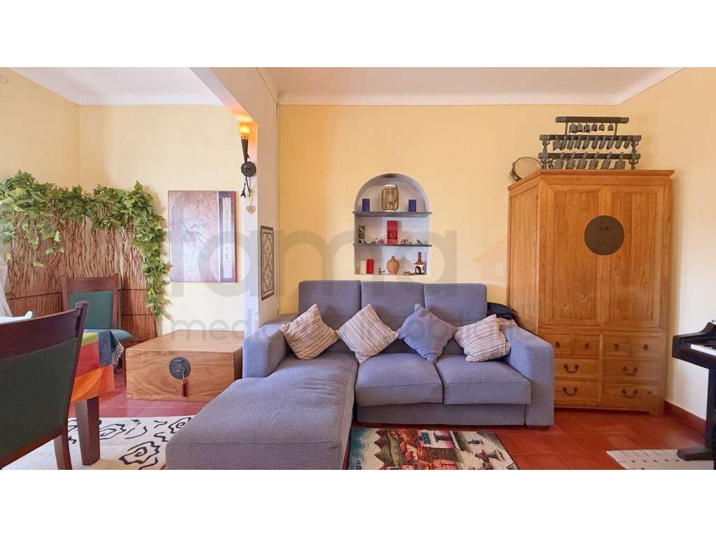 Moradia de 2 pisos na Labrugeira, Ventosa, situada no meio da povoa... - Grande imagem: 4/60