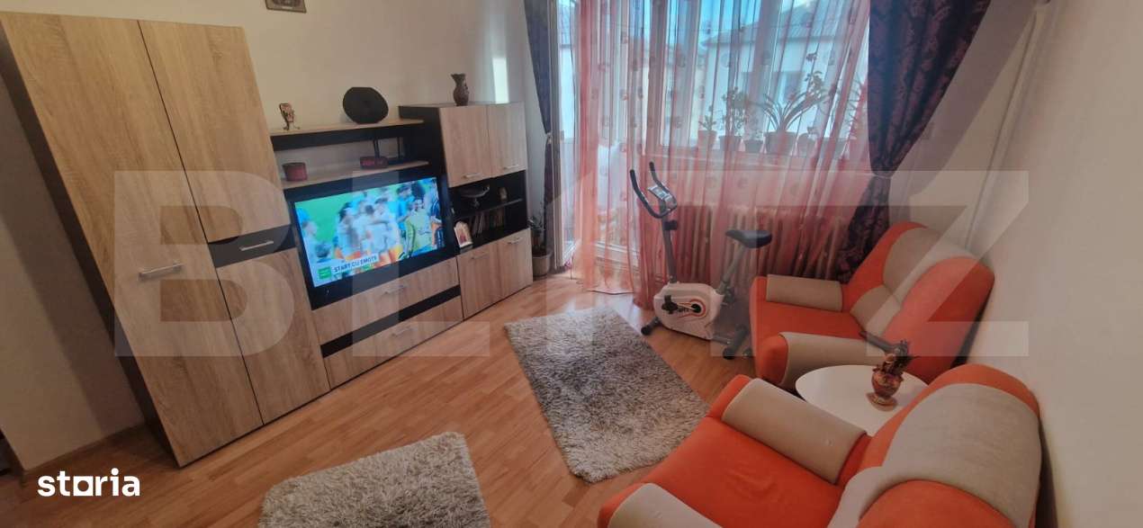 Apartament 2 camere, zona DECEBAL, 45mp - Imagine principală: 2/7