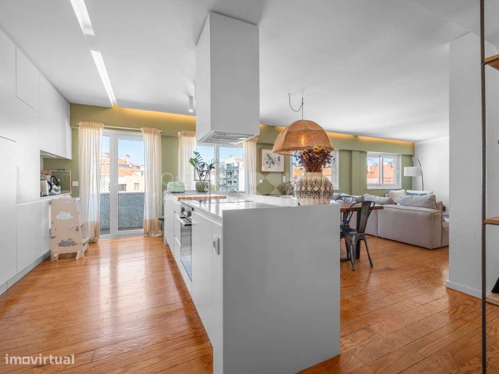 Penthouse T3 Duplex com Terraço | Próximo das Amoreiras-9