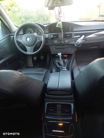 BMW Seria 3 320d - 20