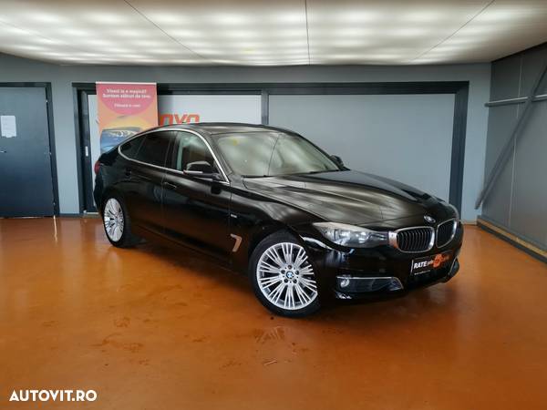 BMW Seria 3 318d DPF Touring Aut. Edition Exclusive - 2