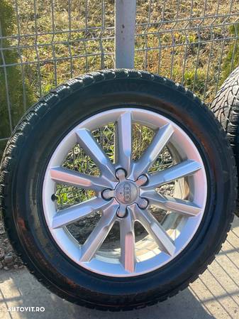 Jante Audi A3 A4 B6 A4 B7 Q3 A6 4F 8U0601025S 235/55R17 - 3