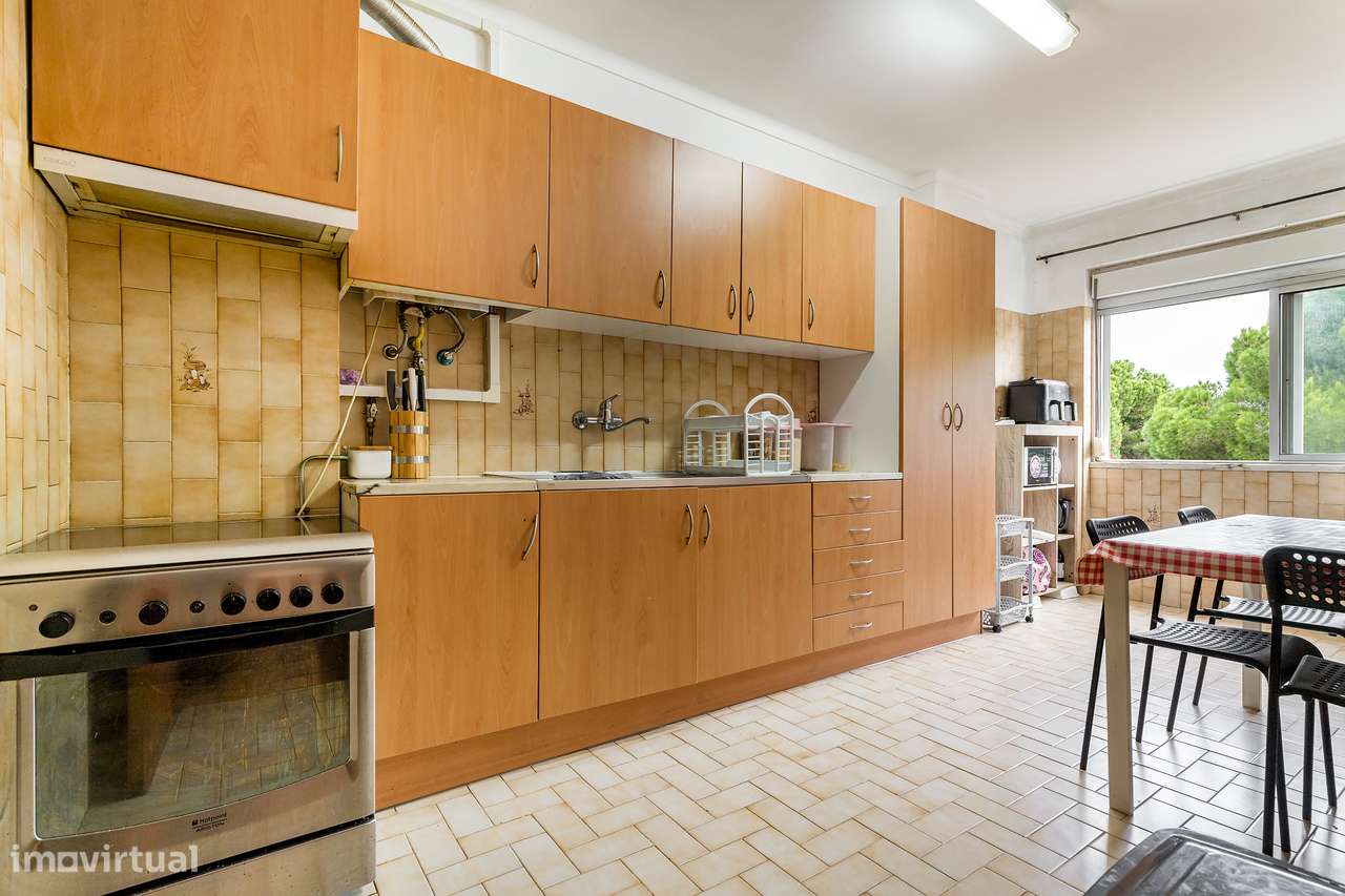 Apartamento T3, Amora - Grande imagem: 5/15