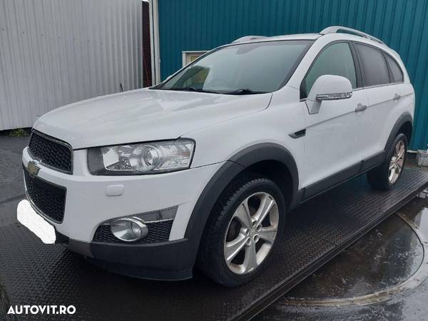 Centuri siguranta spate Chevrolet Captiva 2012 SUV 2.2 DOHC - 3