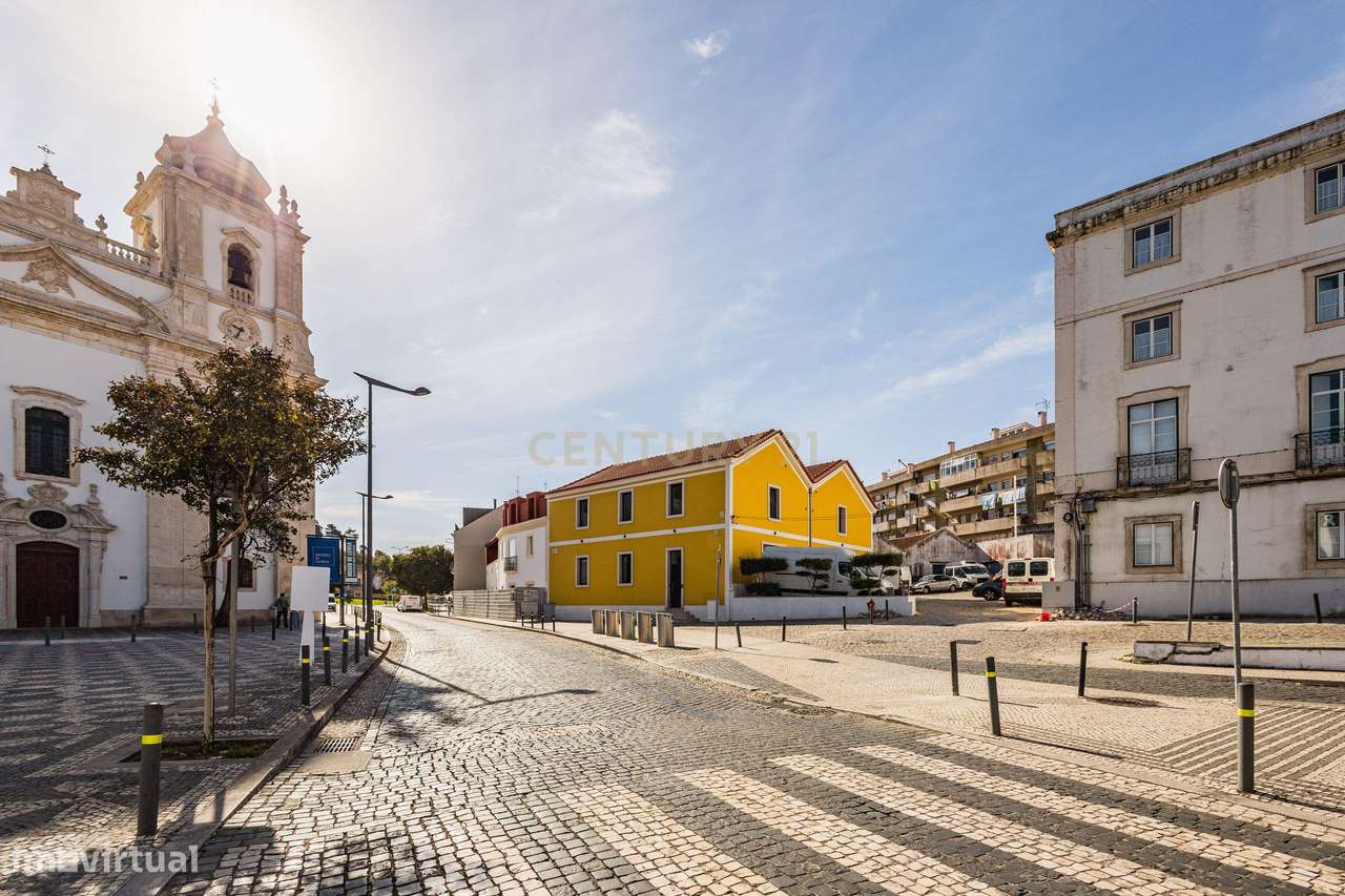 Exclusividade e Rentabilidade no Coração Histórico de Leiria: O Seu Pr - Grande imagem: 2/55