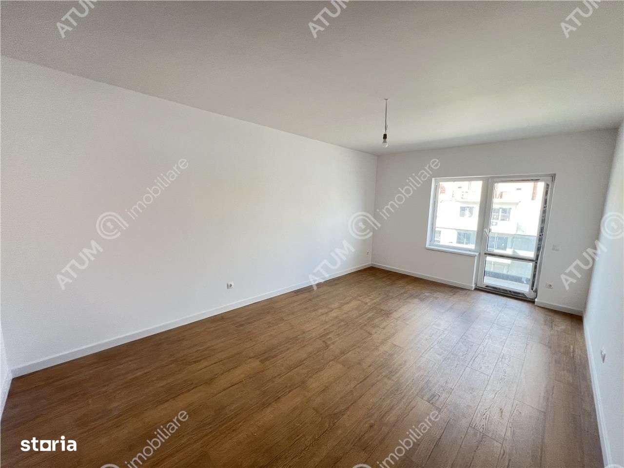 Apartament 2 camere balcon gradina si loc parcare zona Doamna Stanca - Imagine principală: 2/10