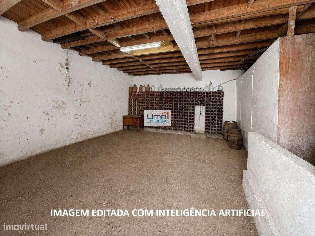 Moradia para renovar + 2 terrenos agrícolas - Batalha-16