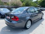 BMW Seria 3 320d - 4