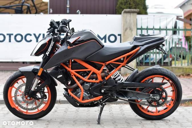 KTM Duke - 16