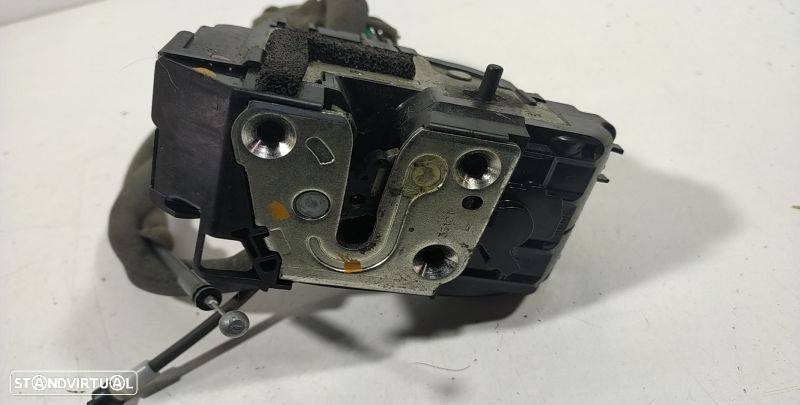 Fecho Porta  Tras Esquerdo Nissan Qashqai / Qashqai +2 I (J10, Nj10, J - 3