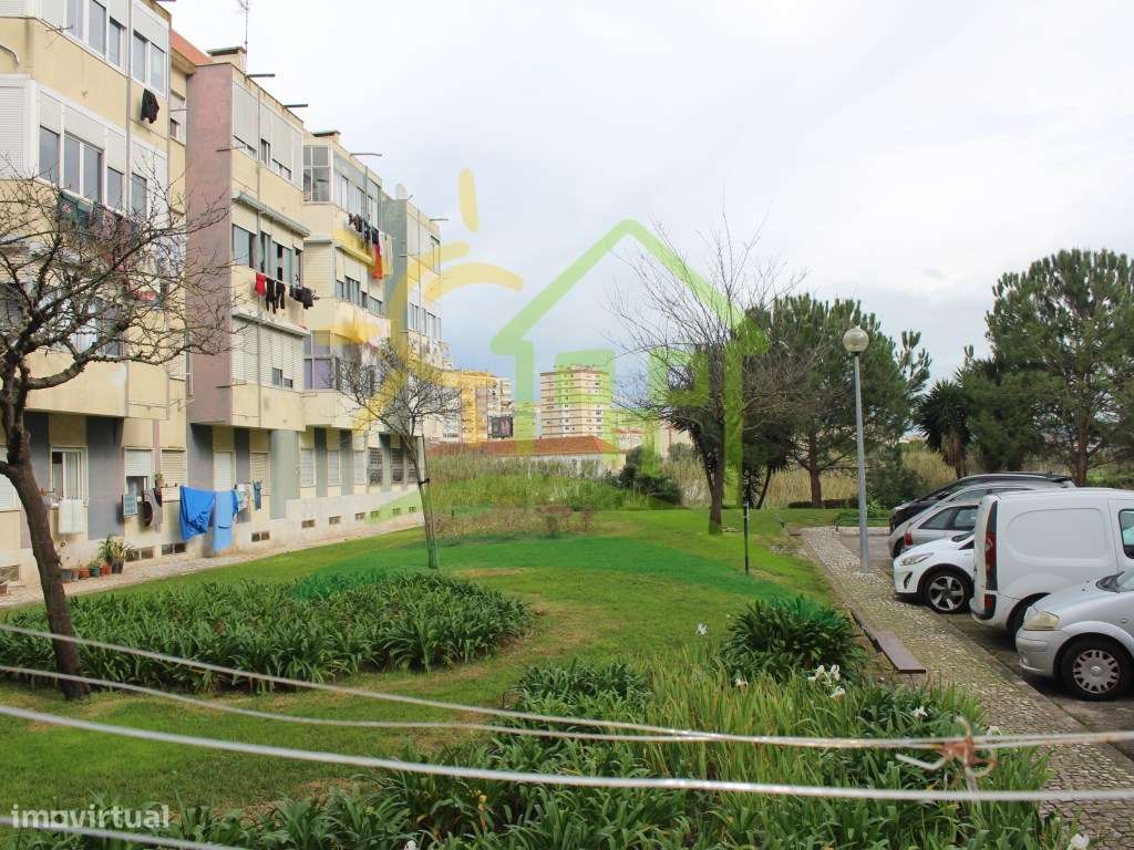 T1 Olival Basto a 10 minutos a pé do metro - Sr. Roubado-5