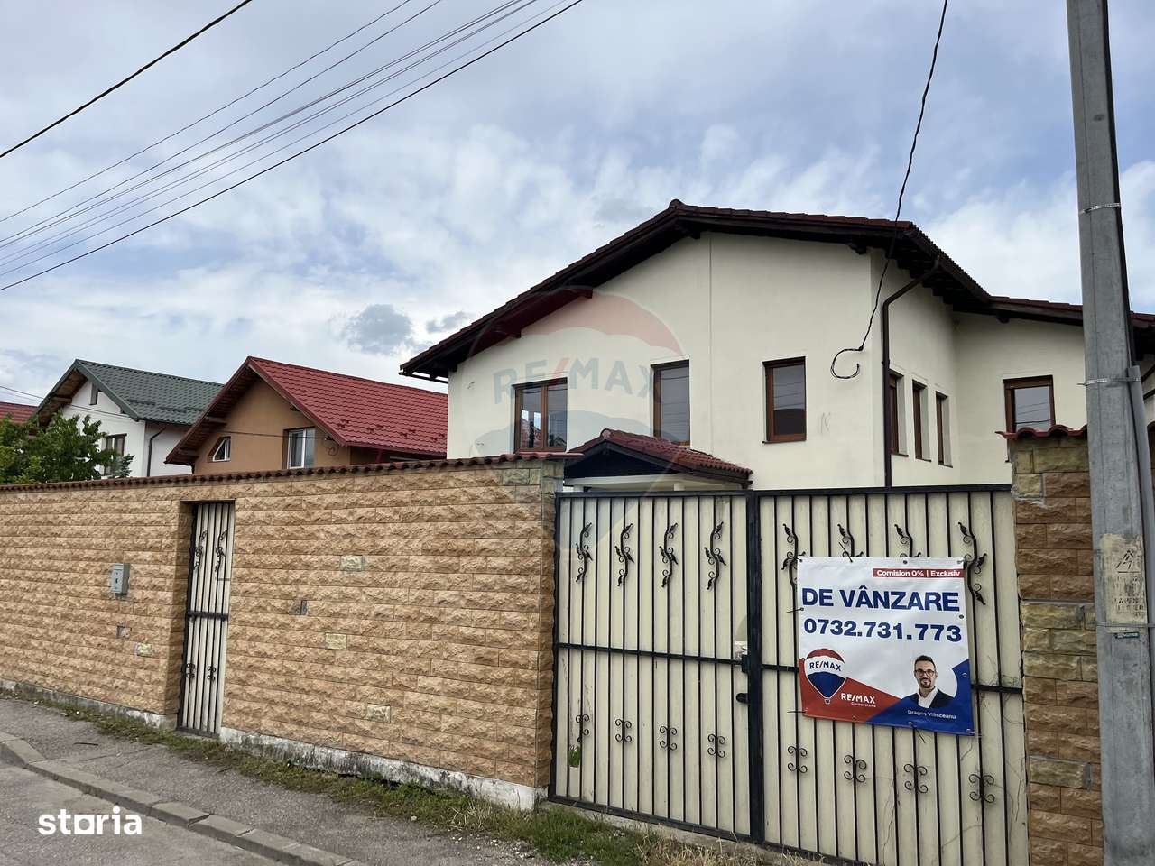 Casă cu 6 camere de vânzare în Pitești - Imagine principală: 4/20