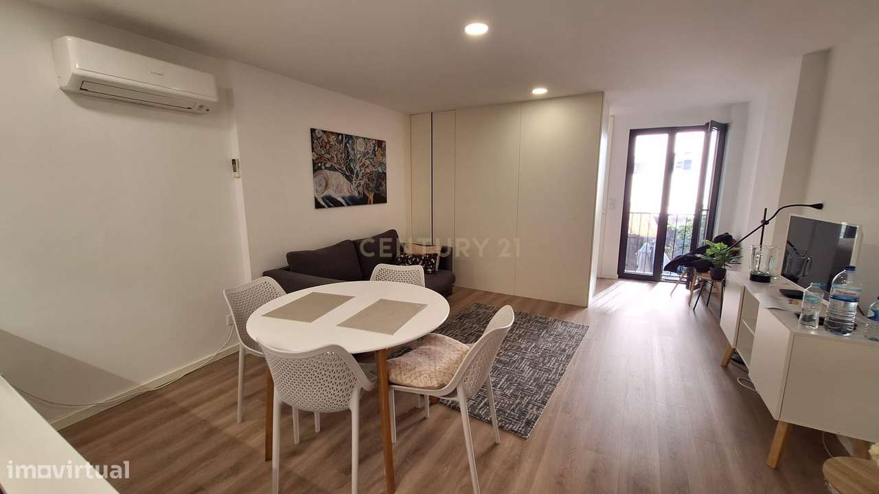 Moderno T1 em Braga (São Vicente) completo e com Ar Condicionado - Grande imagem: 2/10