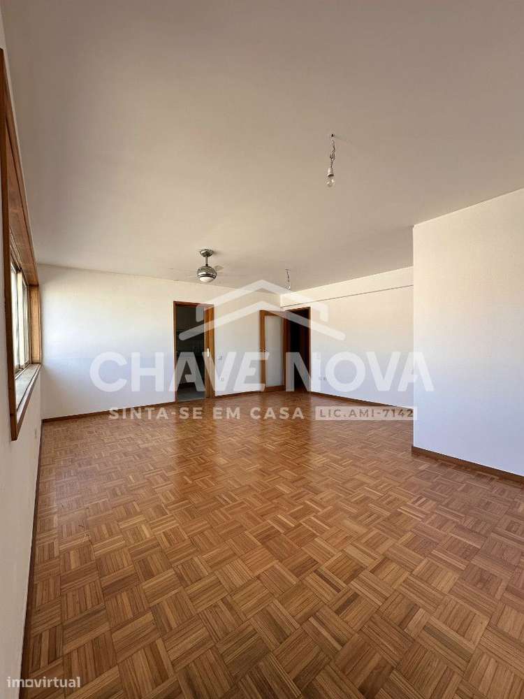 Apartamento T0, facilmente convertido em T1, com 58 m2 em Matosinho... - Grande imagem: 4/15