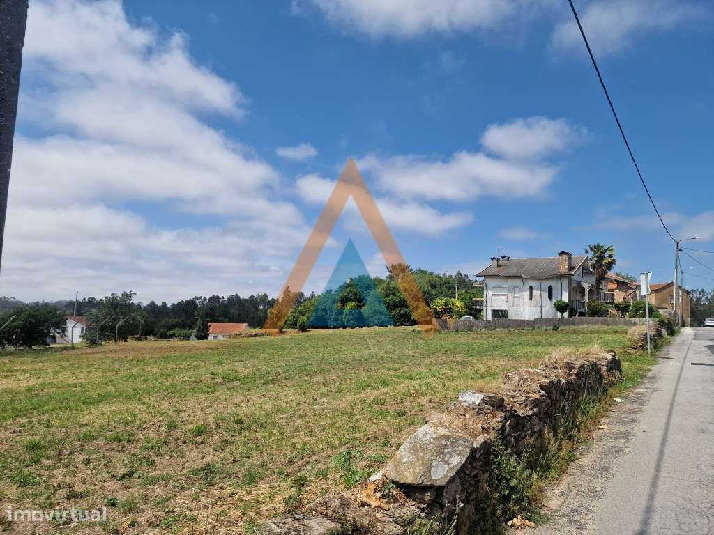 Terreno para construção de várias moradias-4
