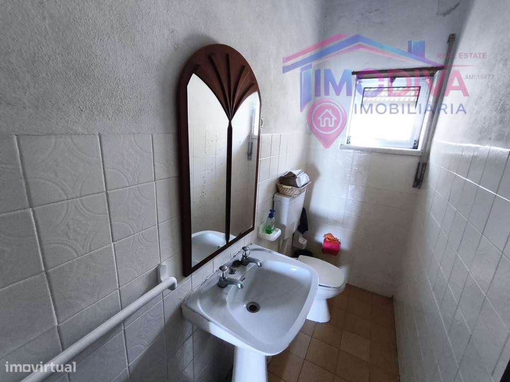 Moradia T3 Isolada com 1.000 m² de terreno e vistas deslumbrantes, ...-36