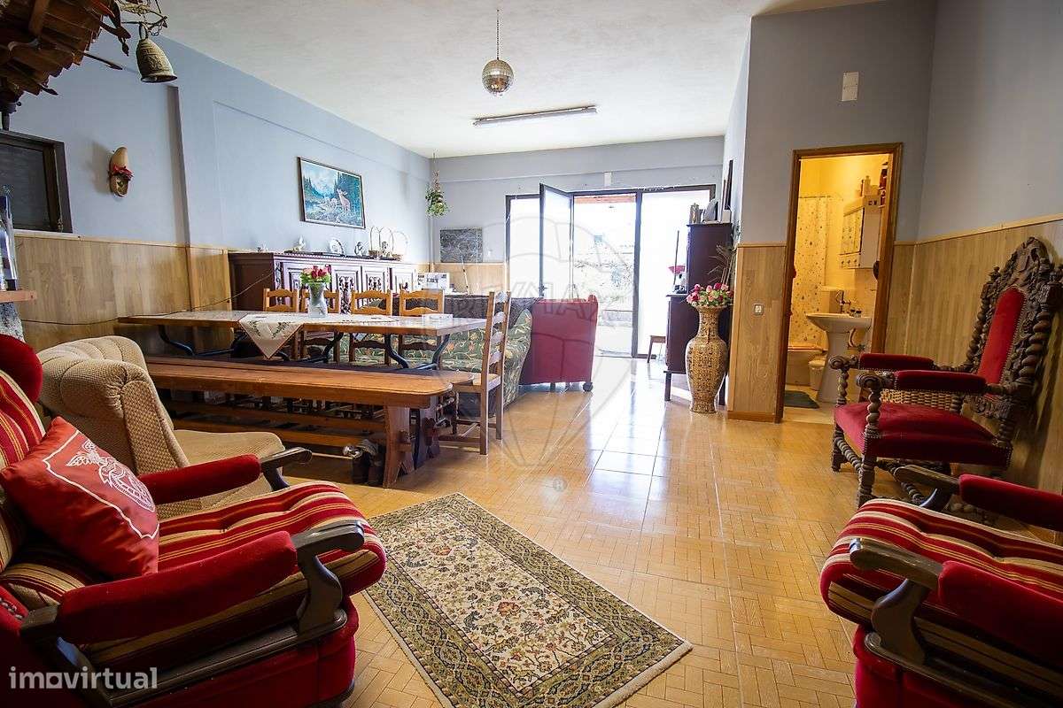 Moradia T4 para venda-34