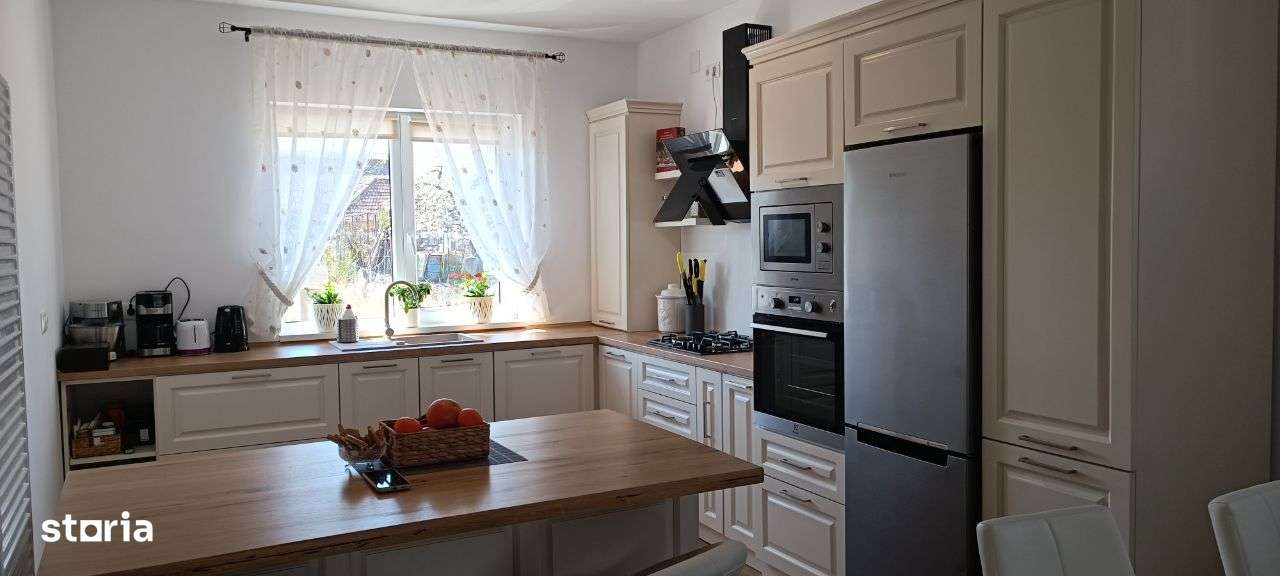 Casa la cheie 120 mp utili, 500 mp teren, semimobilat - Imagine principală: 1/10