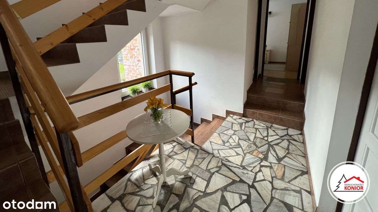 Dom z ogrodem w atrakcyjnej lokalizacji blisko wyciągów .-15