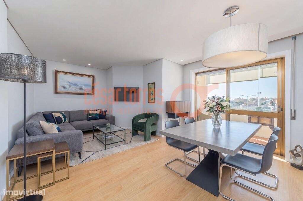 Apartamento T3 Miramar-0