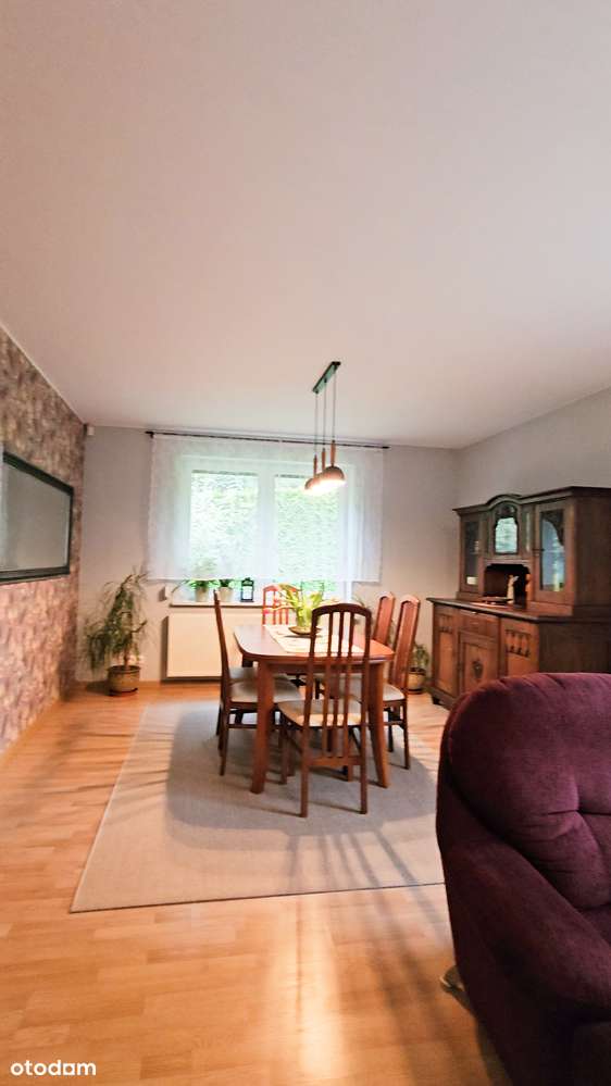 Dom w zabudowie szeregowej –  Bielsko-Biała, ul. Św. Jadwigi Śląskiej-5