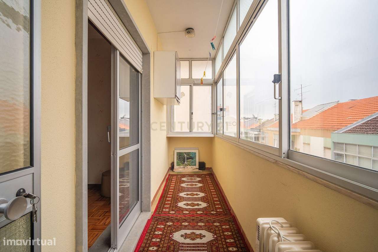 Apartamento T3 com Vista Cidade em Alverca Do Ribatejo .-10