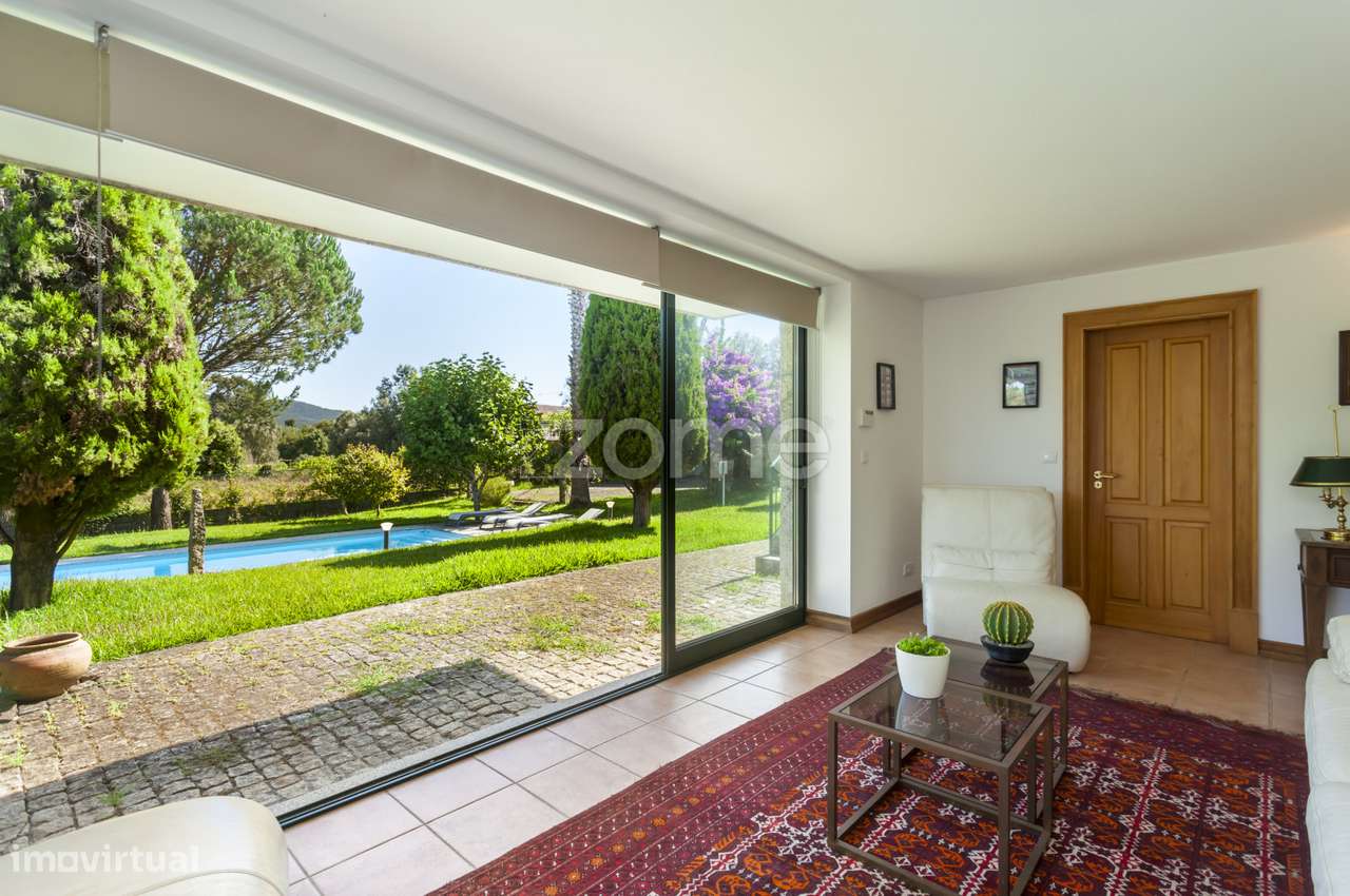 Moradia T5 Renovada com Piscina e Jardim, em Viana do Castelo - Grande imagem: 3/53