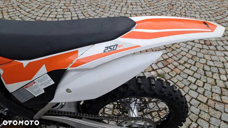 KTM SX - 16