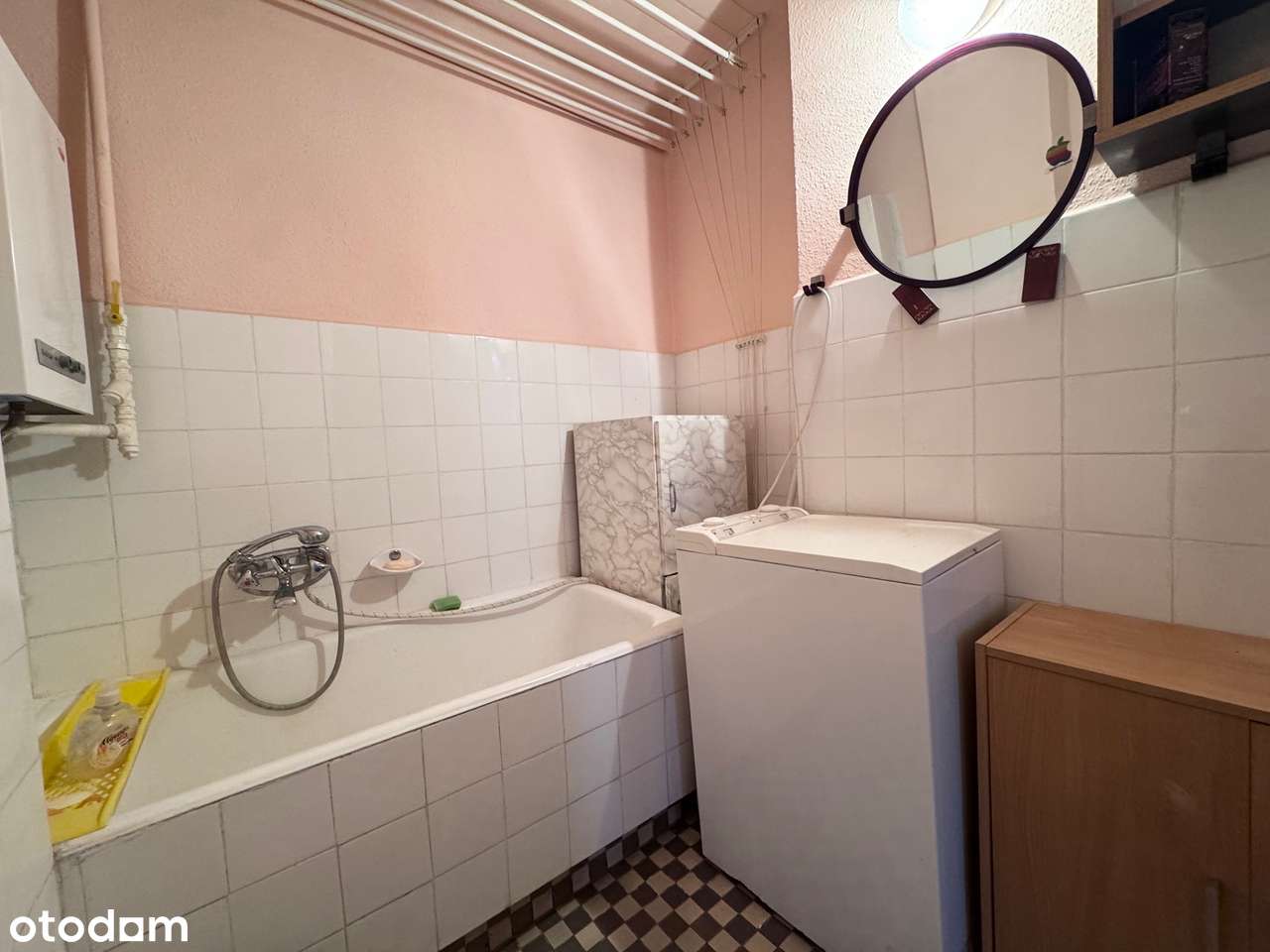 Stwórz własne 2-pokojowe mieszkanie w sercu miasta!-11