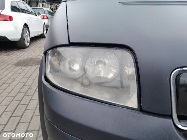 AUDI A2 LAMPA REFLEKTOR PRAWA PRZEDNIA PRAWY PRZÓD - 1