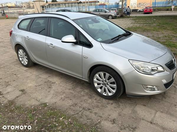 Opel Astra - 4