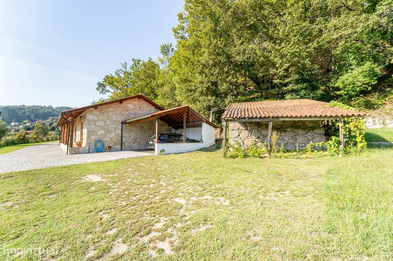 ✨🏡 Refúgio Exclusivo no Gerês | Natureza, Conforto e In - Grande imagem: 5/44