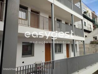Apartamento T0 com garagem para um carros na Ajuda, Lisboa - Grande imagem: 5/17