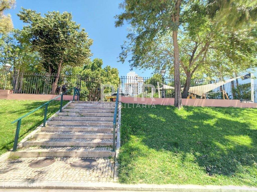 Apartamento T1 em Santa Clara-16