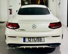 Mercedes-Benz C 250 d Coupe 4Matic 9G-TRONIC AMG Line - 3