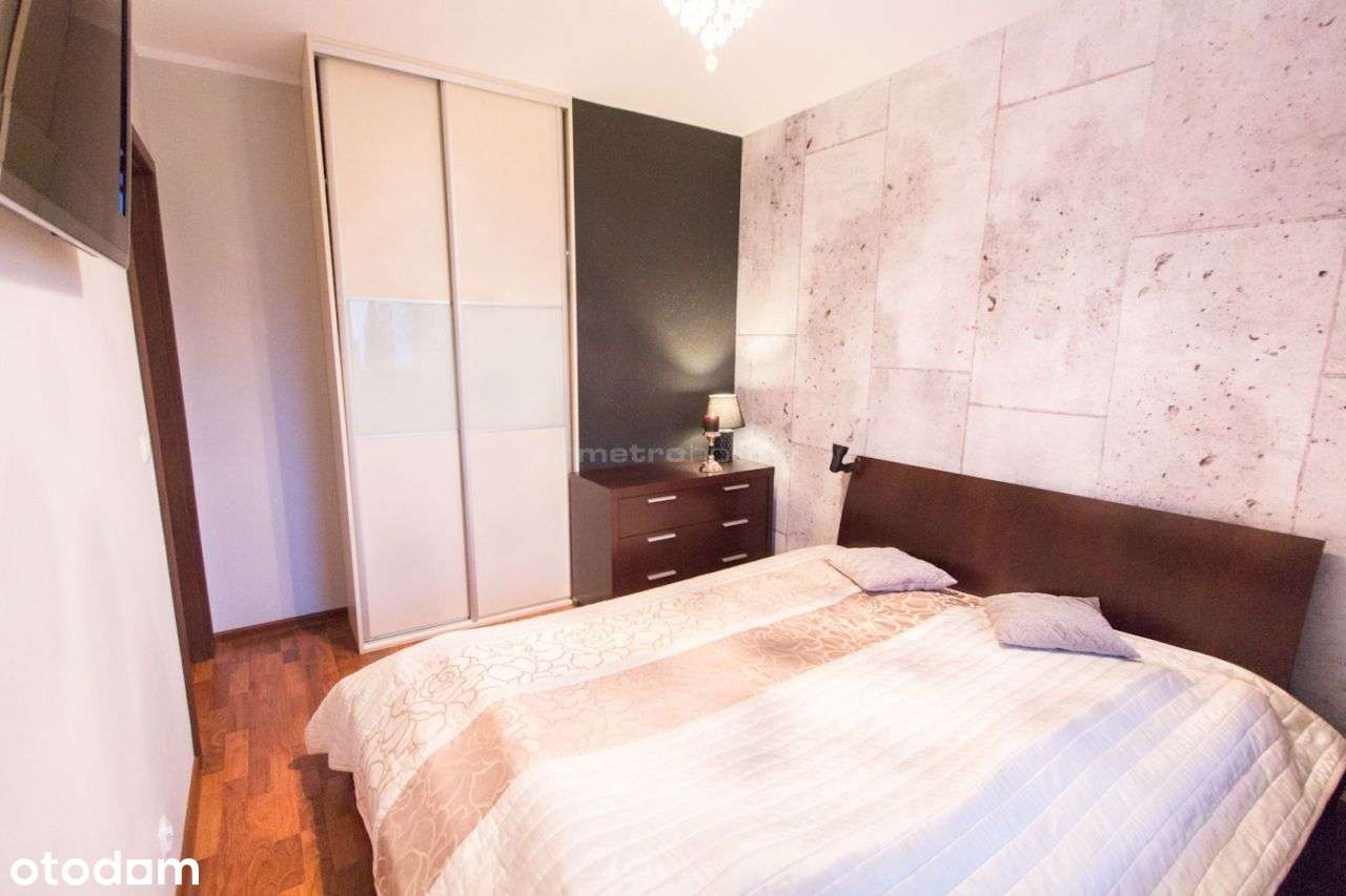 Balkon Garderoba Gotowe Świeże Umeblowane-3