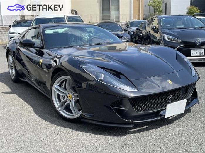 Ferrari 812 2023