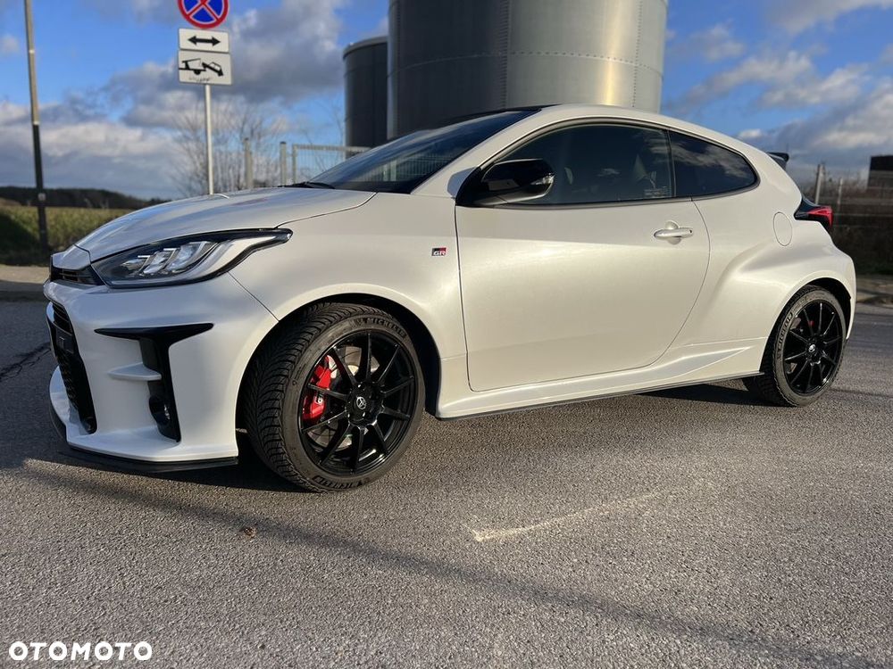 Używane Toyota Yaris - 159 999 PLN, 6 900 km - Otomoto