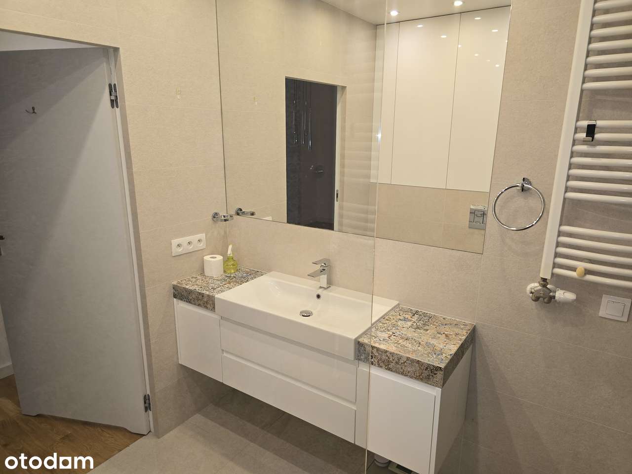 90m2, garaż, miejsce postojowe, 2 tarasy, winda-16