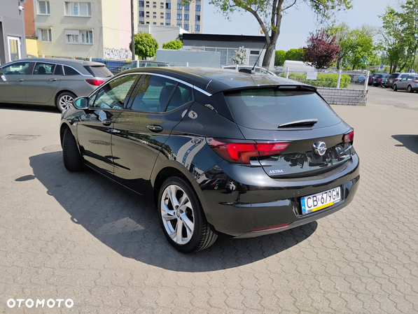 Opel Astra V 1.4 T Dynamic S&S - 2