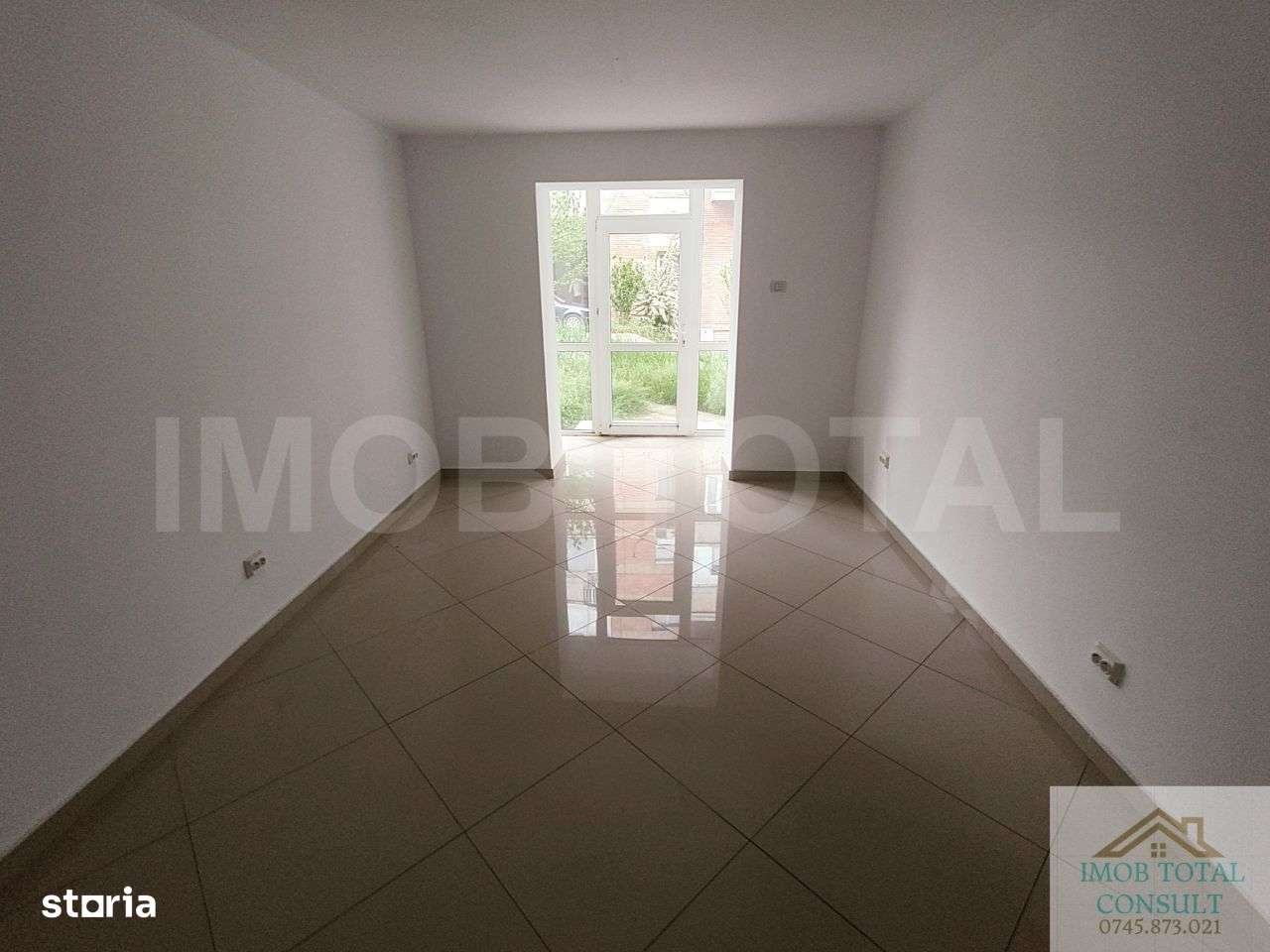 Spatiu central Pitesti, zona BCR, comision 0% - Imagine principală: 3/12
