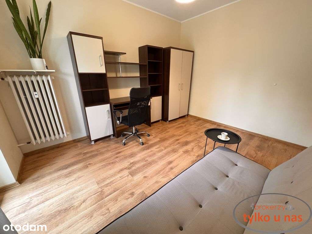 3 niezależne pokoje na Ogrodach - Piwnica/Parking-10