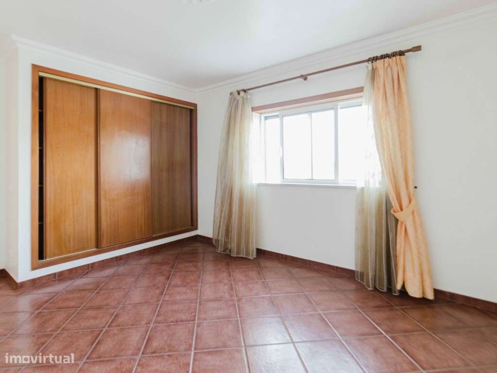 Moradia T4 com Garagem, Abrunheira, Montemor-O-Velho - Grande imagem: 4/40