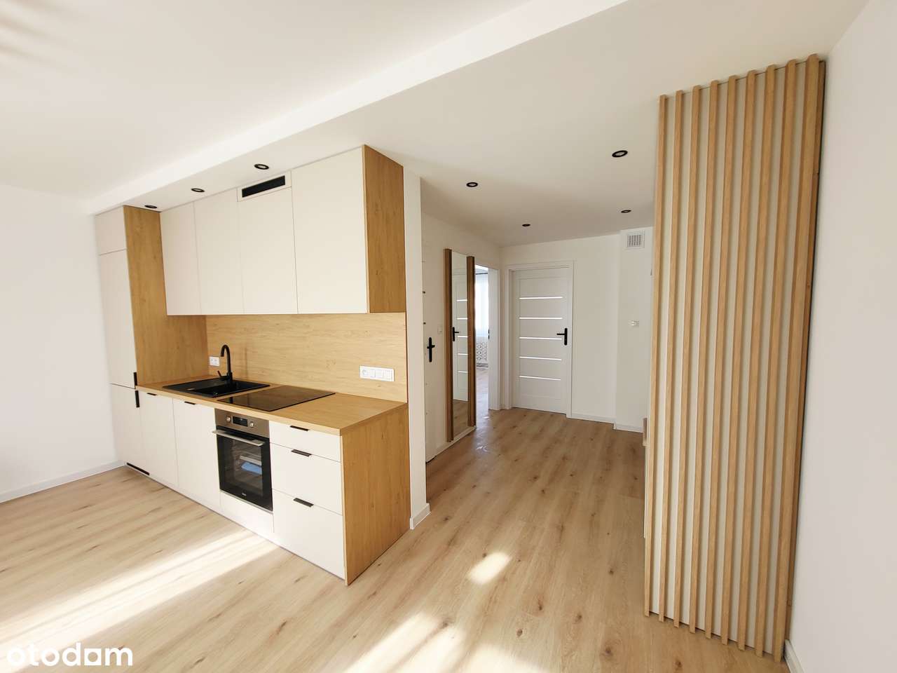 3pokoje po generalnym remoncie w nowoczesnym stylu z meblami na wymiar-16