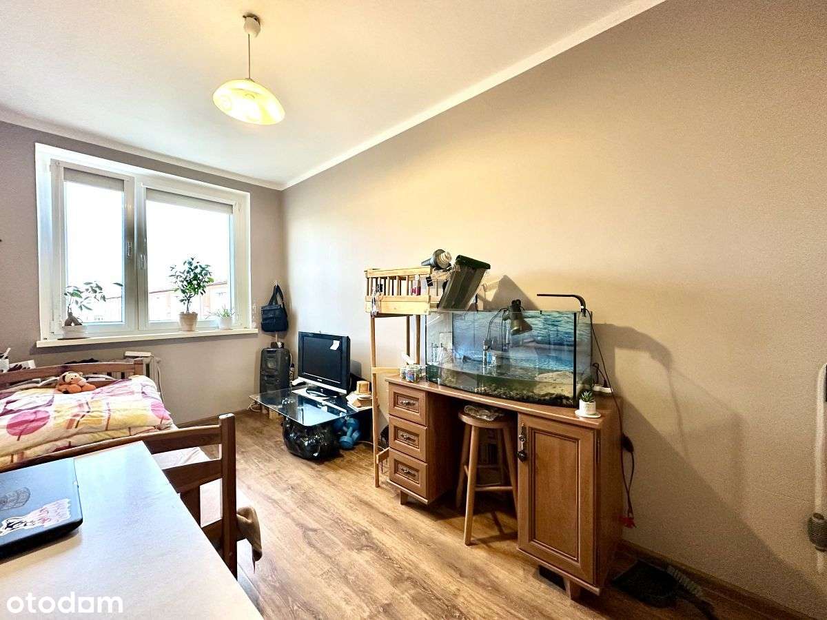 5 pokoi / 85 m2 / balkon / osiedle Zachód / Starga-9