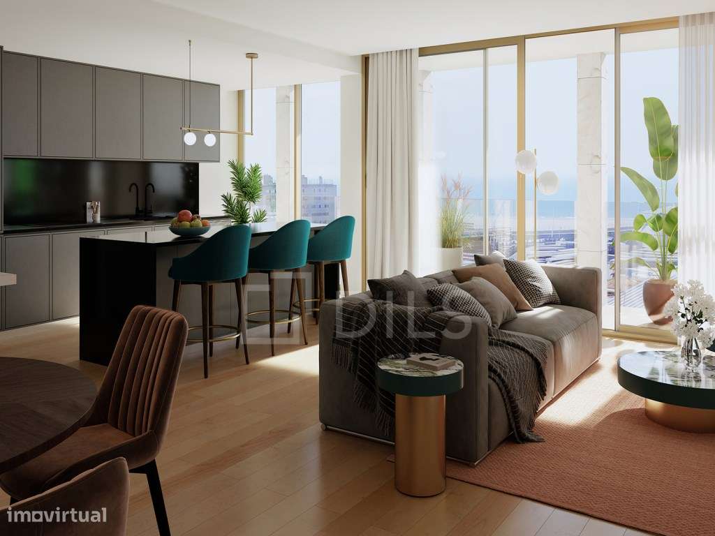 Apartamento T2 com área exterior e lugar de garagem, junto à praia ... - Grande imagem: 2/27