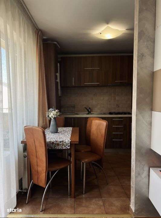 Apartament 3 camere , etaj intermediar , parcare,zona Eroilor - Imagine principală: 4/6