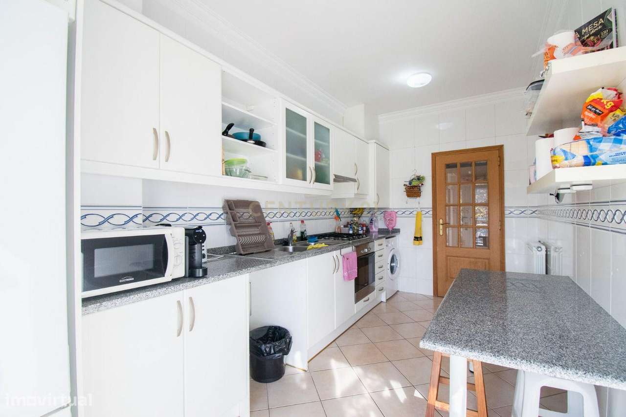 Excelente oportunidade de investimento em São Martinho do Bispo – Quin-5